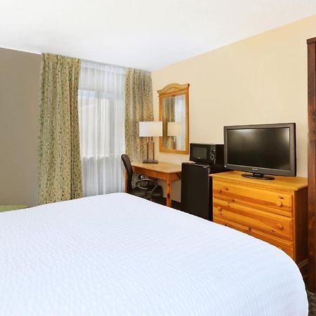 Clarion Hotel Seekonk - Providence Eksteriør bilde
